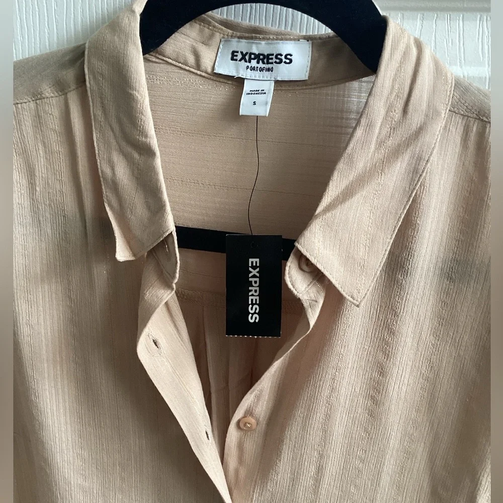 Express button down top - Picture 2 of 4